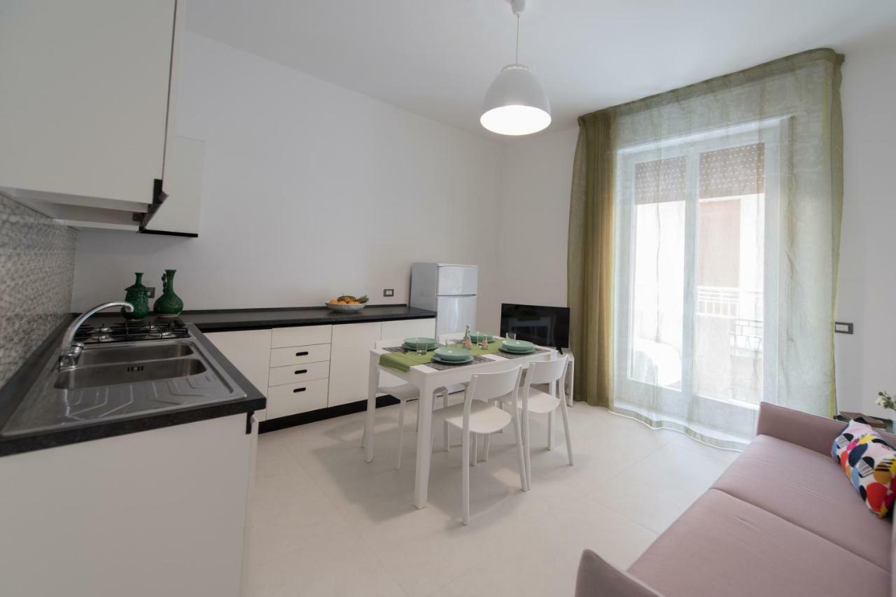 Laurus Apartments Trapani Eksteriør billede